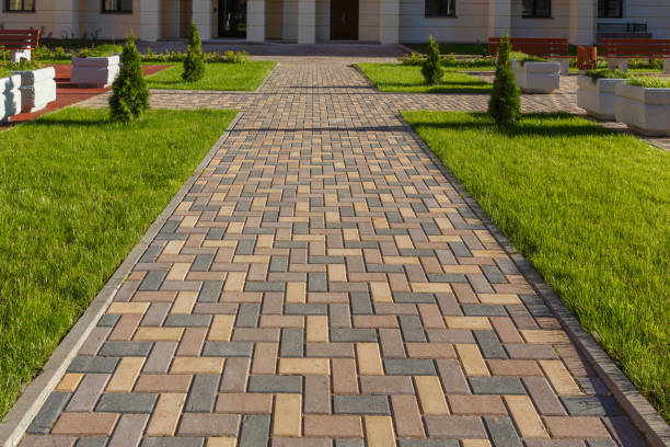 Best Luxury Driveway Pavers in Belmond, IA